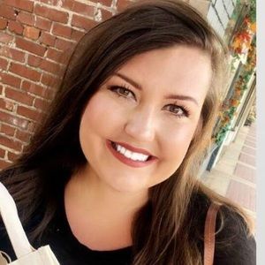 Meet your Posher, Savannah